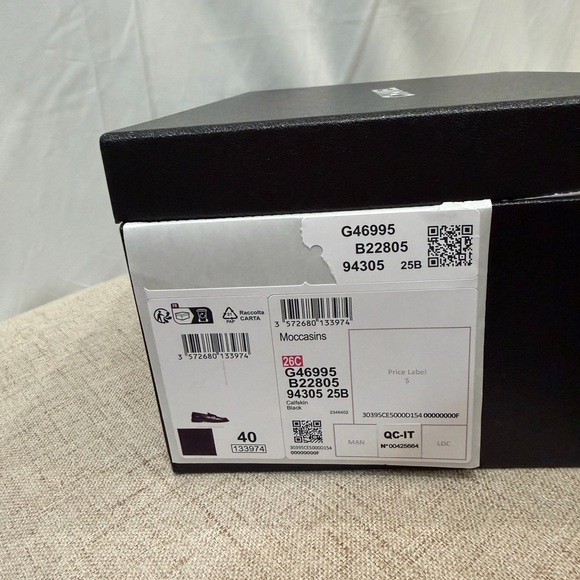 Black Chanel Loafer/Moccasin - Picture 5 of 6